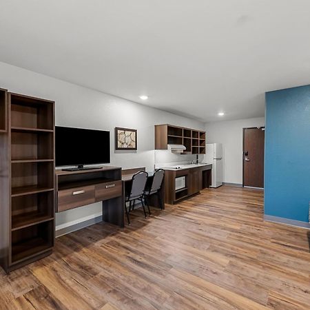Woodspring Suites Kansas City Airport المظهر الخارجي الصورة