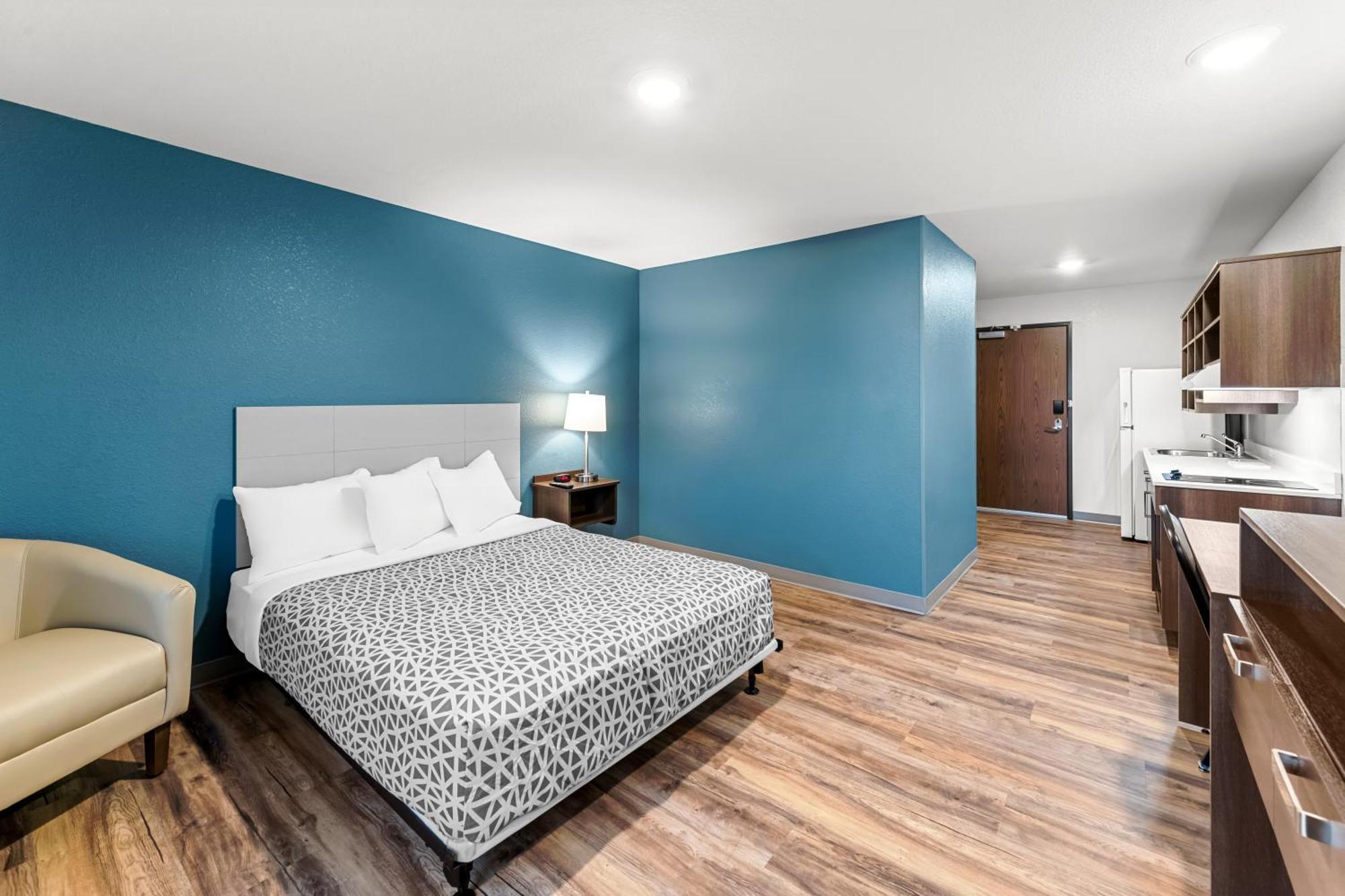 Woodspring Suites Kansas City Airport المظهر الخارجي الصورة