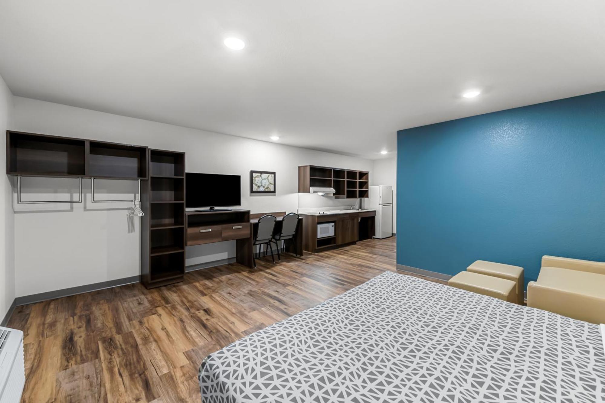 Woodspring Suites Kansas City Airport المظهر الخارجي الصورة